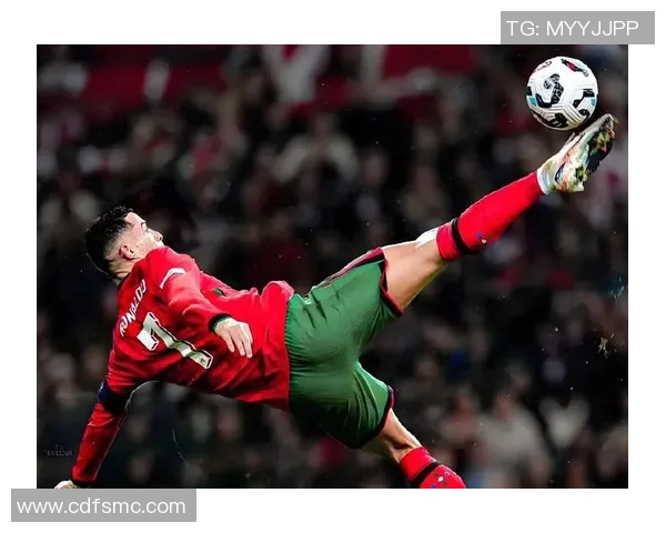 足球7号球星盘点：历史上那些穿上7号战袍的传奇人物