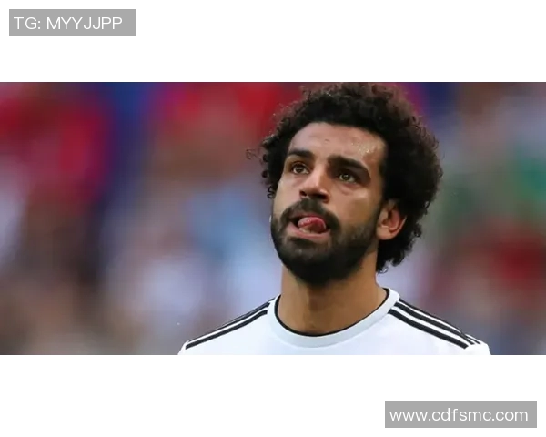 韩国足球队球星西装造型引领时尚潮流展现运动员独特魅力